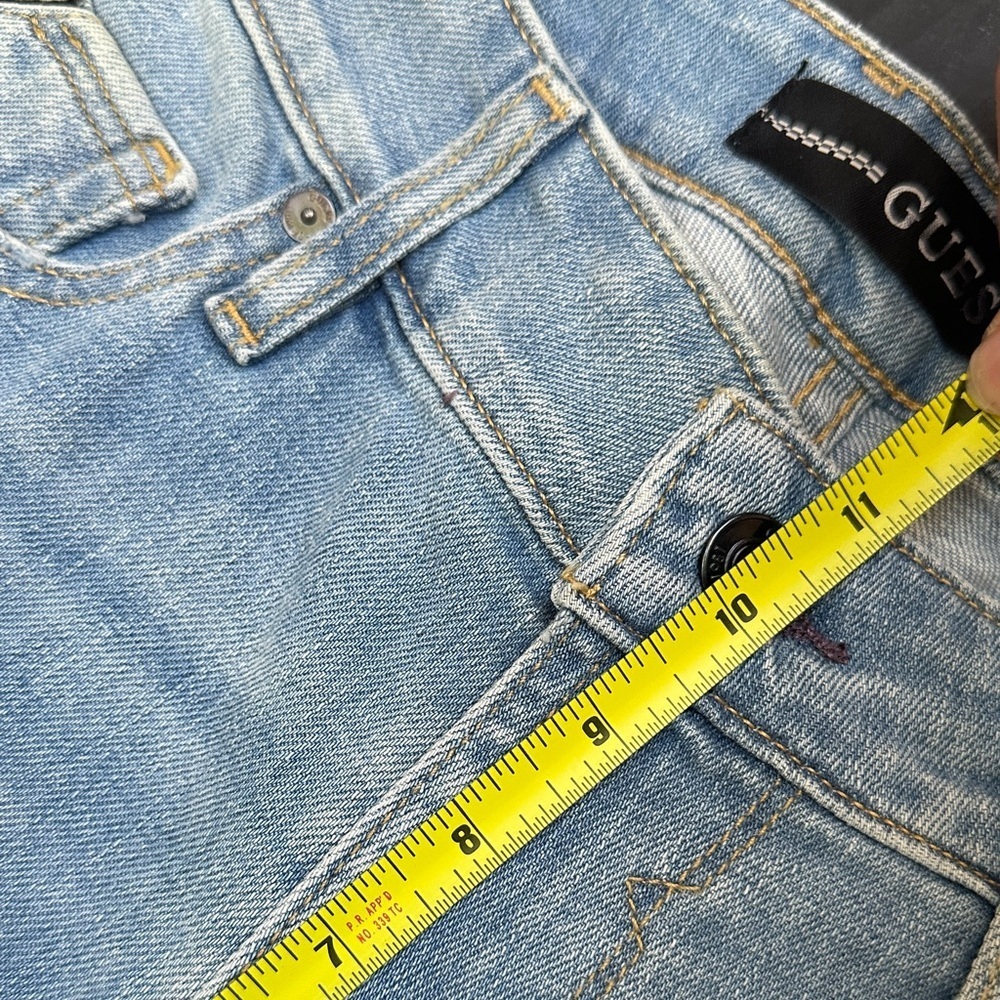 New Guess Men's Slim tapered Jeans in Light Blue Sz 32 - Picture 11 of 12